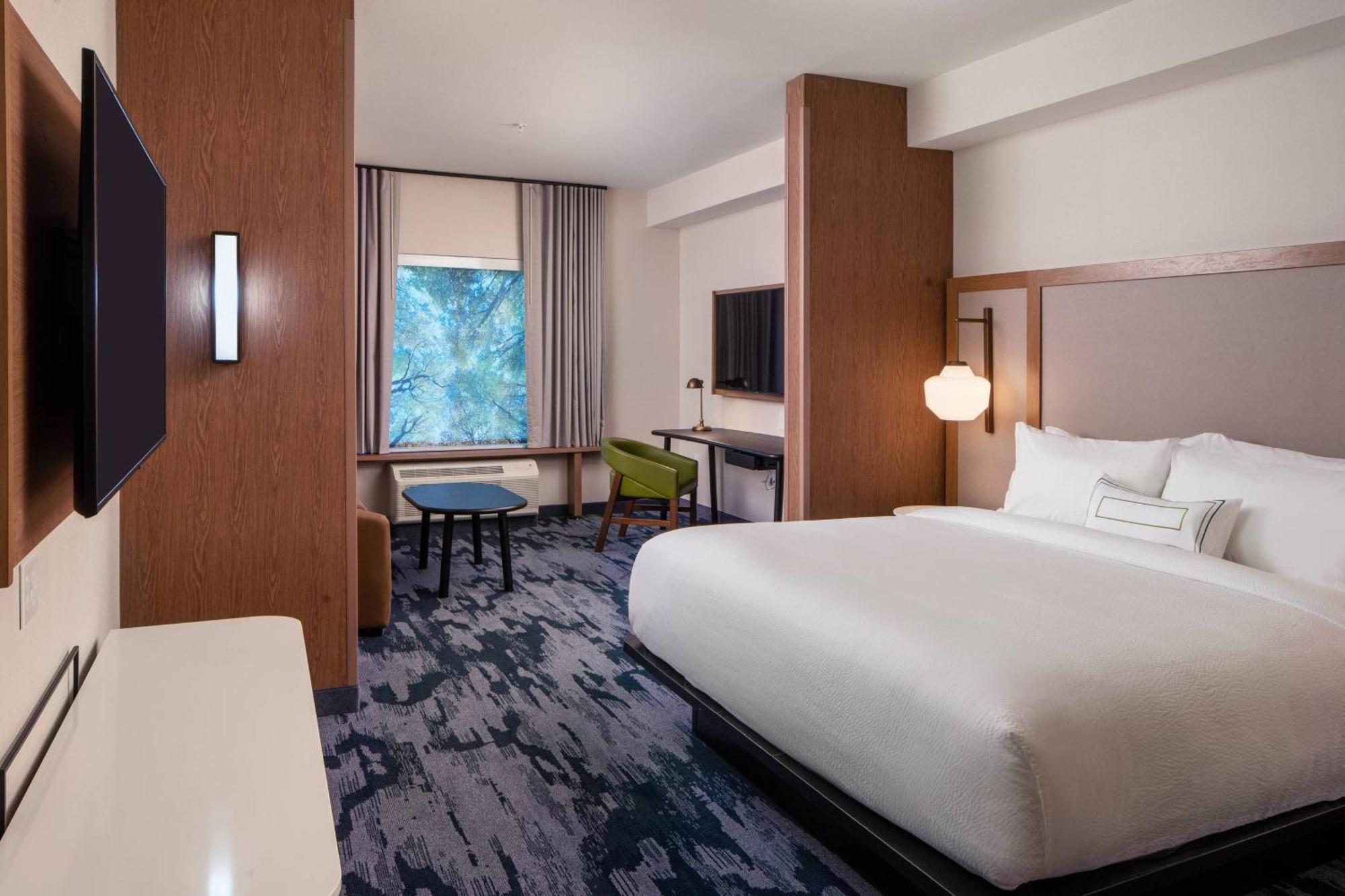 Fairfield By Marriott Inn & Suites Pensacola Pine Forest Exterior photo